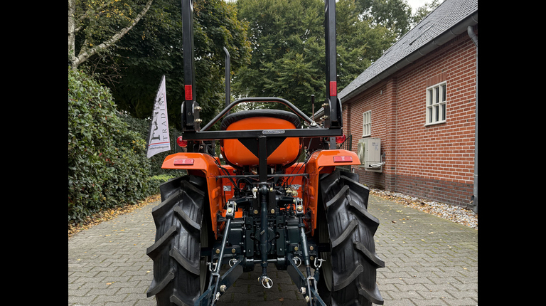 Kubota B1402DT met voorlader al vanaf €125 per maand.